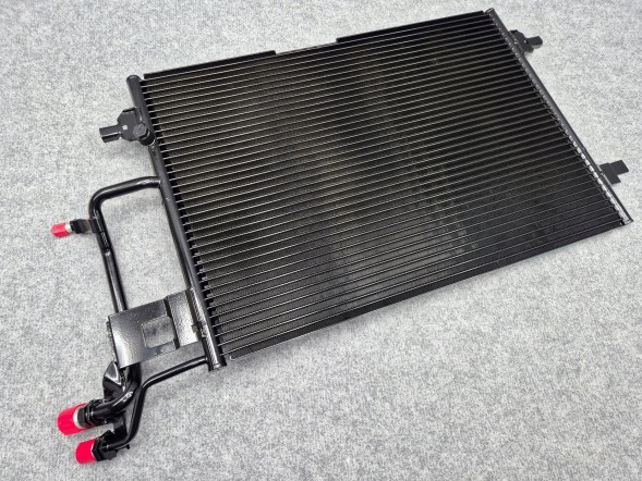 Audi OE 8D0260403C Audi a4 b5 vw passat b5 охолоджувач кондиціонера 8d0260403c оригінальний новий