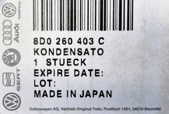 Audi OE 8D0260403C Audi a4 b5 vw passat b5 охолоджувач кондиціонера 8d0260403c оригінальний новий