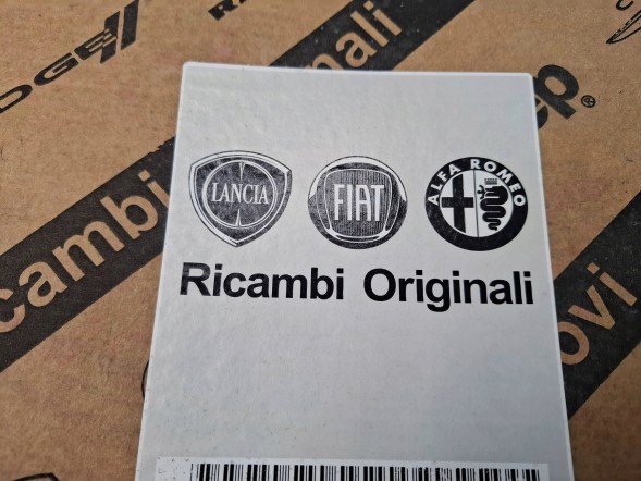 Fiat OE 50540515 Охолоджувач 50540515 альфа romeo mito 955 fiat doblo ii 263 opel combo 1.4 12-