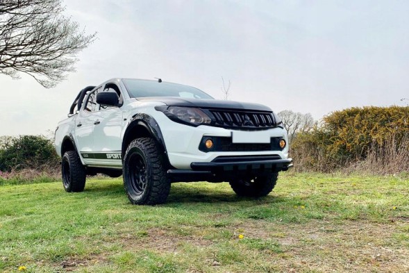 Китай PST24_L2001519 Спинка передня Tiger труби Mitsubishi L200 2015-