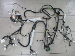Fiat OE NC4D-67-050B spider 124 instalacja wnętrza 124 spider MX-5 балка внутрішньої установки