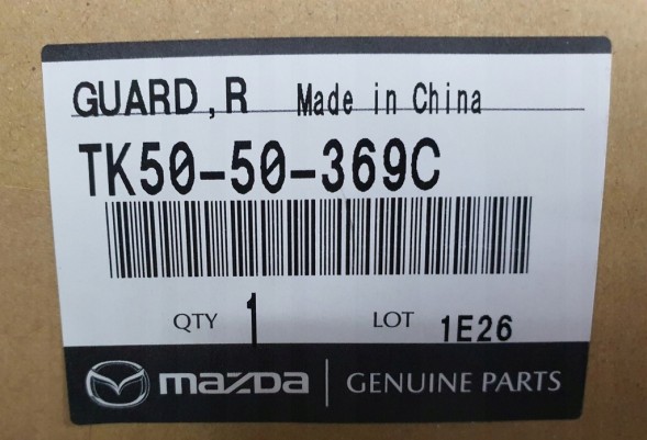 Mazda OE TK5050369C ХРОМОВАНА ПЛАСКА ЗАДНЬОГО БАМПЕРА MAZDA CX-9 16+ NEW OE