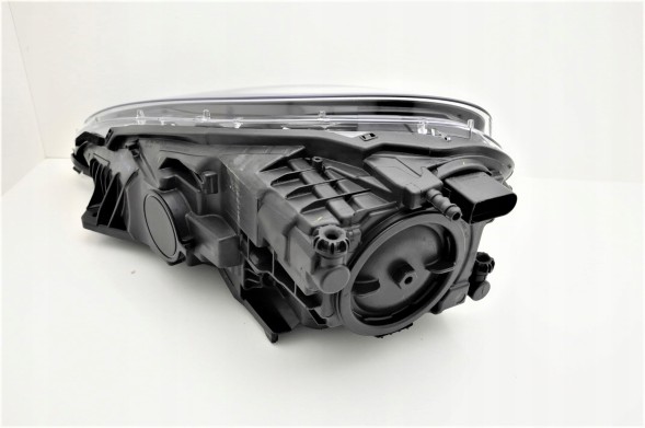 Китай WE88448-1110RMLDEM2SL PORSCHE MACAN ВІД 2015- ПРАВА ФАРА НОВА H7 H15