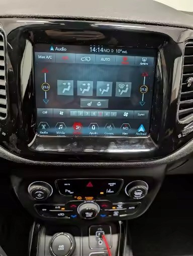 Китай WYŚWIETLACZ DOTYKOWY LCD 8.4 CALA CHRYSLER JEEP COMPASS 2018 СЕНСОРНИЙ LCD ДИСПЛЕЙ 8.4 ДЮЙМА ДЛЯ CHRYSLER JEEP COMPASS RAM DODGE 2018
