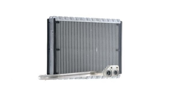 V-maxzone Part VIC-128852 Випарник кондиціонера AE 169 для RVI T; VOLVO FH II D13C420-DXi13520