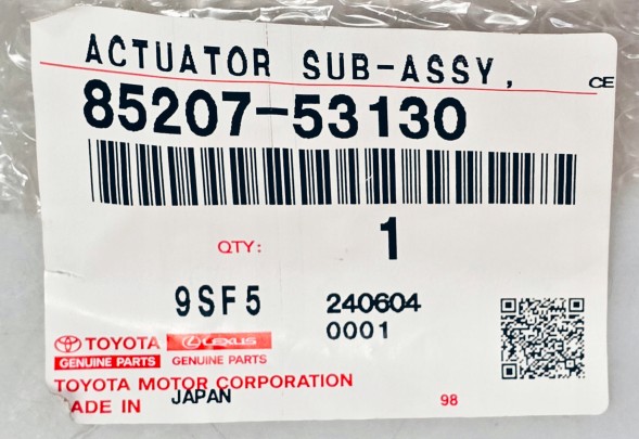 Lexus OE 8520753130 Правий омивач фари бампера форсунка LEXUS IS 2020+ OE