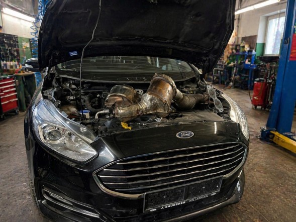 Ford OE 2429645 1G1-5L243-AF 2471883 LX615L243AE 2590197 Новий сажовий фільтр (DPF) для Ford MK5 2.0 EcoBlue