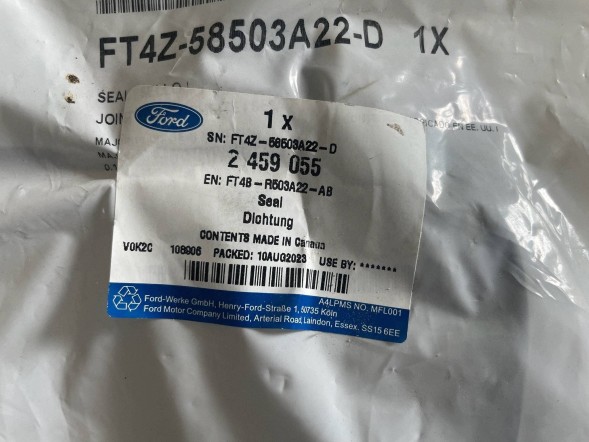 Ford OE 2459055 / FT4B-R503A22-AB Ущільнювач люка Ford Edge MK2 2016-2021 Оригінал