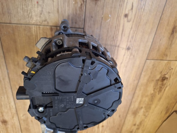 BMW OE 12318571358 8571358 8635553 Альтернатор Bosch 250А BMW 1 F21 LCI 3 F30 LCI F31 LCI F34 GT LCI G20 G12