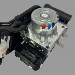 Mercedes-Benz OE Компресор пневмопідвіски Airmatic Mercedes A2069010708 A2543204703