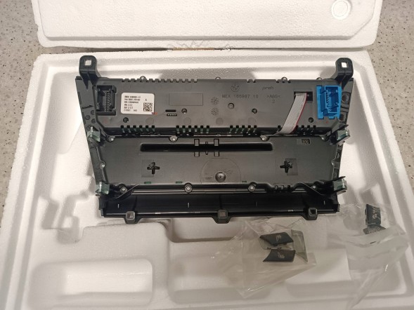 BMW OE 9388808 Панель кондиціонування повітря BMW X5 F15 F16