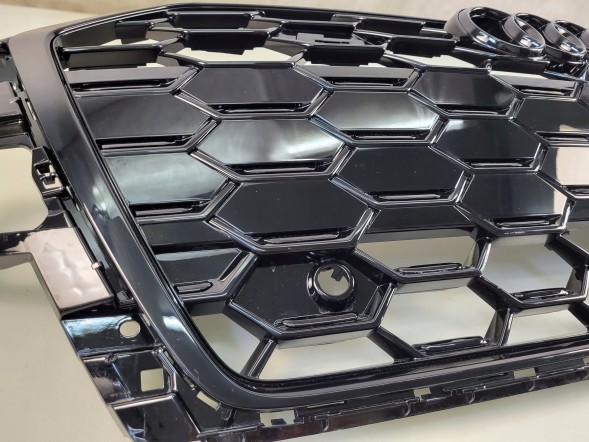 Audi OE 8W0853651BQ/BN Решітка радіатора AUDI S4 B9 8W LIFT S-Line BLACK нова Оригінал OEM
