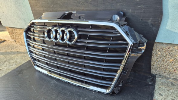 Audi OE GRILL AUDI A3 8V LIFT 2016-2020 Решітка радіатора РЕШІТКА Audi A3 8V LIFT 16-20 OE 8V5853651M ОРИГ. НОВИНКА!