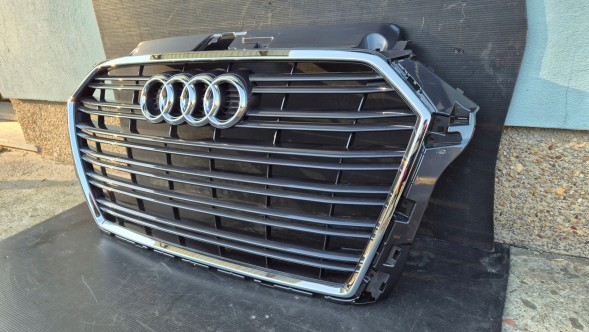 Audi OE GRILL AUDI A3 8V LIFT 2016-2020 Решітка радіатора РЕШІТКА Audi A3 8V LIFT 16-20 OE 8V5853651M ОРИГ. НОВИНКА!