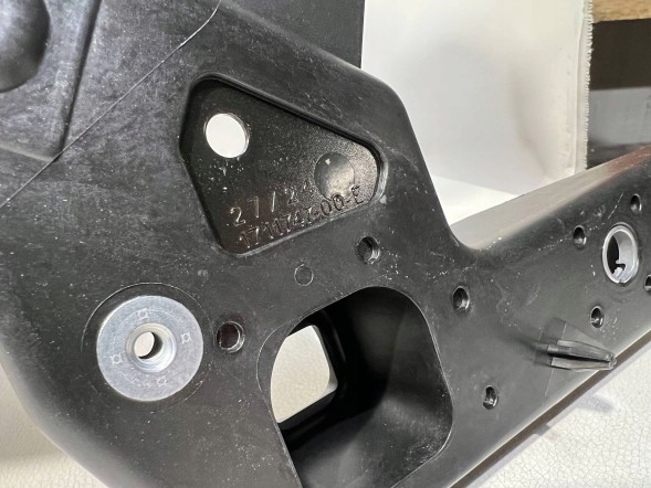Tesla 1711747-00-E pmi150921 ПЕРЕДНЯ ПАНЕЛЬ ПОСИЛЕННЯ БАМПЕРА ПЕРЕДНЯ TESLA 3 HIGHLAND 1711747-00-E