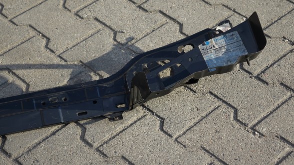 Китай 602404 ПЕРЕДНІ РЕМІСНІ СКЛА RENAULT LAGUNA 93-