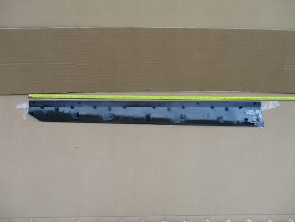 Hyundai OE 87725-HF010 HYUNDAI OE WWF ДВЕРНА ПЛАНКА ЛІВА ПЕРЕДНЯ HYUNDAI KONA II ELECTRIC 2023- НОВА ORG 87725-HF010