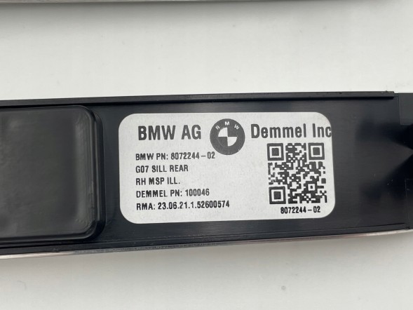 BMW OE KKDA BMW G05 G06 G07 LISTWY NAKŁADKI PROGOWE M-PAKIET PODŚWIETLANE 5A60665 BMW G05 G06 G07 НАКЛАДКИ НА ПОРОГИ M-PAKET З ПІДСВІТКОЮ 5A60665