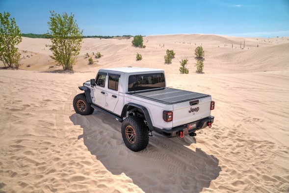 Китай 448701 Жорсткий складаний ролетний чохол для кузова BAKFlip MX4 для Jeep Gladiator 2020-