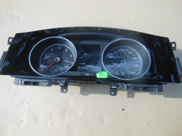 Volkswagen OE VW GOLF VII ГОДИННИК ЛІЧИЛЬНИК ГОДИННИК 5G0920871B