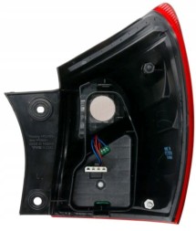 TYC 11-12352-06-2 Задня ліва фара TYC NISSAN QASHQAI (J10) 04.10-05.14 2714870E