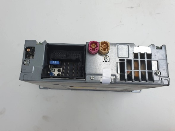 BMW OE MRKA BMW X3 F25 RADIO 9269896 Радіоприймач BMW X3 F25 9269896