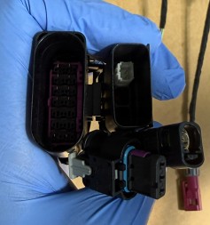 Audi OE 83H971085DM 83H971085 DM audi q3 f3 wiązka zderzaka przód 83h971085dm czujniki pdc instalacja przedniego zderzaka oem oe audi q3 ДЖГУТ ЕЛЕКТРОПРОВОДКИ ПЕРЕДНЬОГО БАМПЕРА AUDI Q3 F3 83H971085DM + ДАТЧИКИ PDC OEM
