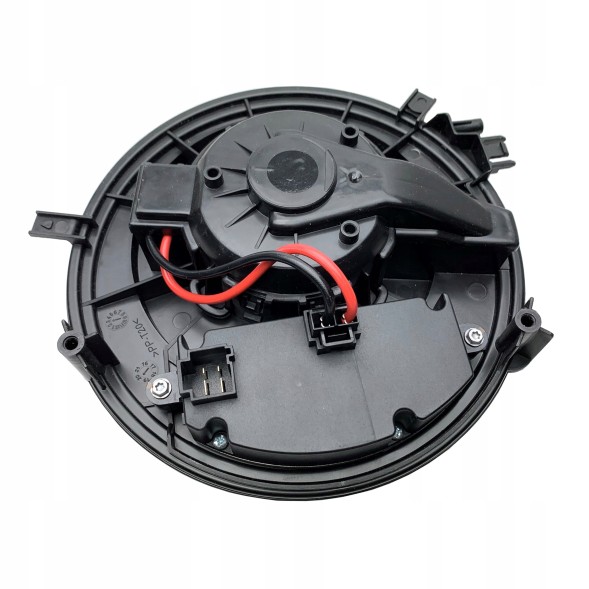 74125699 WENTYLATOR ДВИГУНА AUDI A3 кабріолет (8V) 2013-2020