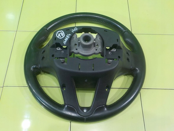 Hyundai OE kierownica skorzana 56113-3Z000 56113 3Z000 561133Z000 16AB84 17 HYUNDAI i40 1.7 CRDI AUT 13р СЕДАН 4D кермо скошене 56113-3Z000