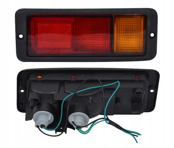 Carmont MB861940 Ліхтар задній правий з джгутом проводів pajero ii mb861940 mb683976