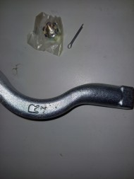 Mitsubishi OE MR 508 136 Наконечник поперечної рульової тяги