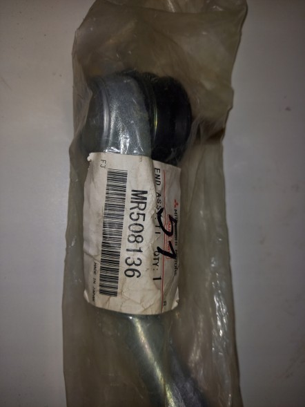 Mitsubishi OE MR 508 136 Наконечник поперечної рульової тяги
