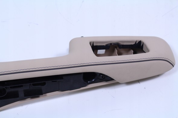 Mercedes-Benz OE ПІДЛОКІТНИК ЛІВИЙ MERCEDES A2317201300