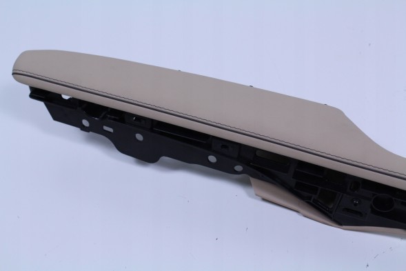 Mercedes-Benz OE ПІДЛОКІТНИК ЛІВИЙ MERCEDES A2317201300
