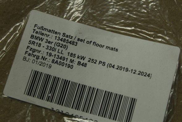 BMW OE 7910435 51477910435 7496999 ОРИГІНАЛЬНІ ВЕЛЮРОВІ КИЛИМКИ OEM CANBERRABEIGE BMW G20 G21 G26