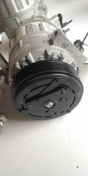 Renault OE M4R713 8200869742-A 8200869742A Megane scenic 2.0 8200869742a компресор кондиционера