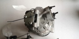 Renault OE M4R713 8200869742-A 8200869742A Megane scenic 2.0 8200869742a компресор кондиционера