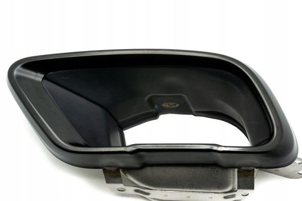 BMW OE 18302464503 Щиток наконечника вихлопної труби, правий bmw g05 g07
