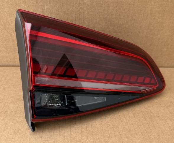 Volkswagen OE 5G0945307P GOLF 7 VII LIFT LED Лампа для GOLF 7 VII 5G0945307P ЛІВА, ЯК НОВА, ОРИГІНАЛ, FULL LED