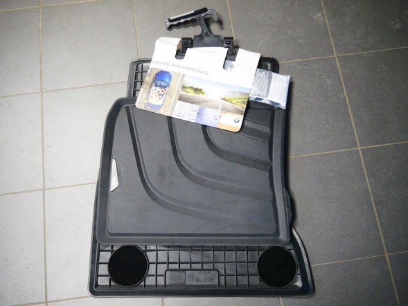 BMW OE BMW F15 F16 DYWANIKI GUMOWE PRZEDNIE ZESTAW KOMPLET DYWANIKÓW 51472458439 2458439 BMW F15 F16 КОВРИКИ ГУМОВІ ПЕРЕДНІ КОМПЛЕКТ НАБІР КОВРИКІВ 51472458439