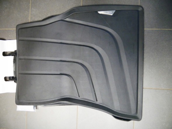 BMW OE BMW F15 F16 DYWANIKI GUMOWE PRZEDNIE ZESTAW KOMPLET DYWANIKÓW 51472458439 2458439 BMW F15 F16 КОВРИКИ ГУМОВІ ПЕРЕДНІ КОМПЛЕКТ НАБІР КОВРИКІВ 51472458439