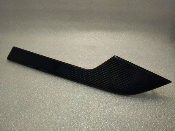 Audi OE 8W0867420L ДЕКОР ДВЕРІ ДЕКОРАТИВНА ПЛАНСКА CARBON 6T3 AUDI A4 A5 2016+