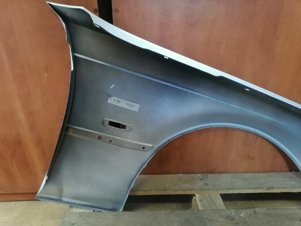 Polcar BŁOTNIK LEWY PRZÓD BMW E46 COUPE PRZEDLIFT 1999-2003 354 БРИЗКОВИК ЛІВИЙ ПЕРЕДНІЙ BMW E46 КУПЕ ПЕРЕДЛІФТ 1999-2003 354