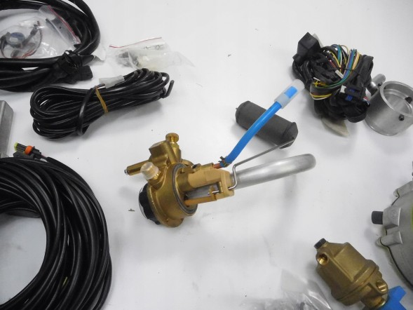Lovato ZESTAW LOVATO ELEKTRONIK НАБІР LOVATO ЕЛЕКТРОНІКА