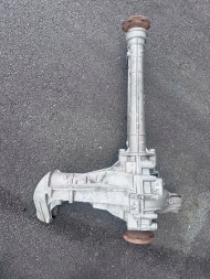 GKN передній диференціал (передній міжосьовий диференціал) 0BM 409 505 N справний