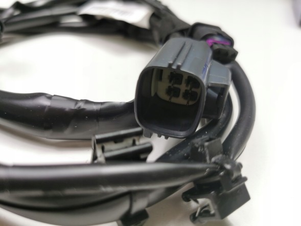 Volvo OE 30724522 Volvo В'ЯЗКА ДАТЧИКІВ PDC ТИЛ VOLVO S80 II V70 III 06-13 OE 30724522