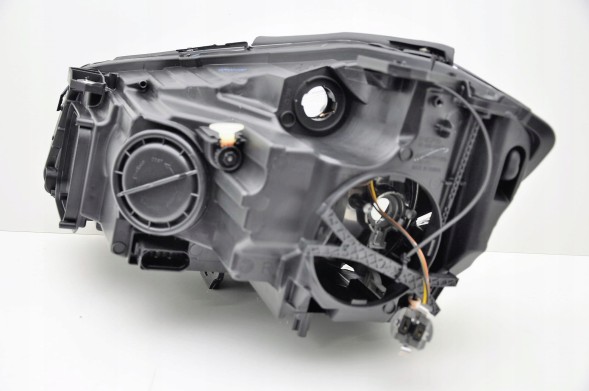 Китай 440-11A8RMLDEM2SL MERCEDES W176 A KL 12- ПРАВА ФАРА НОВА DEPO
