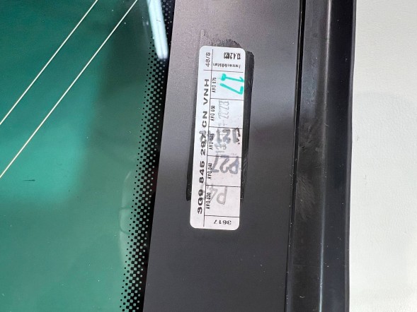 Volkswagen OE 3G9845297 pmi150921 СКЛО ДВЕРЕЙ ЛІВОРУЧ ЗАДНЄ VW PASSAT B8 KOMBI 3G9845297