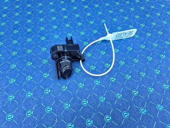 BMW OE HOLOGRAM LUSTERKA PROJEKTOR BMW X1 U11 X2 U10 21994368 NOWY ORGINAŁ QUALI3006 ГОЛОГРАМА ДЗЕРКАЛА ПРОЄКТОР BMW X1 U11 X2 U10 21994368 ОРИГІНАЛ