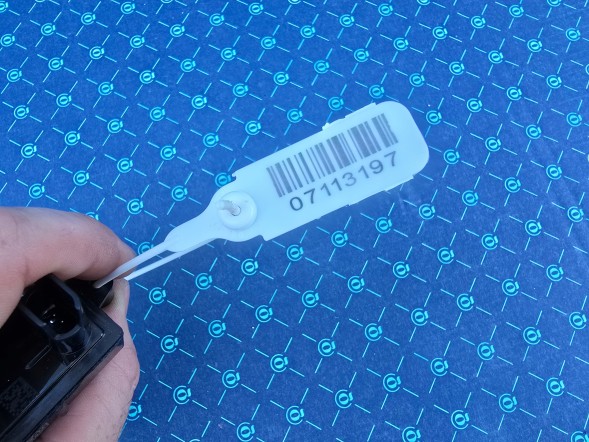 BMW OE HOLOGRAM LUSTERKA PROJEKTOR BMW X1 U11 X2 U10 21994368 NOWY ORGINAŁ QUALI3006 ГОЛОГРАМА ДЗЕРКАЛА ПРОЄКТОР BMW X1 U11 X2 U10 21994368 ОРИГІНАЛ